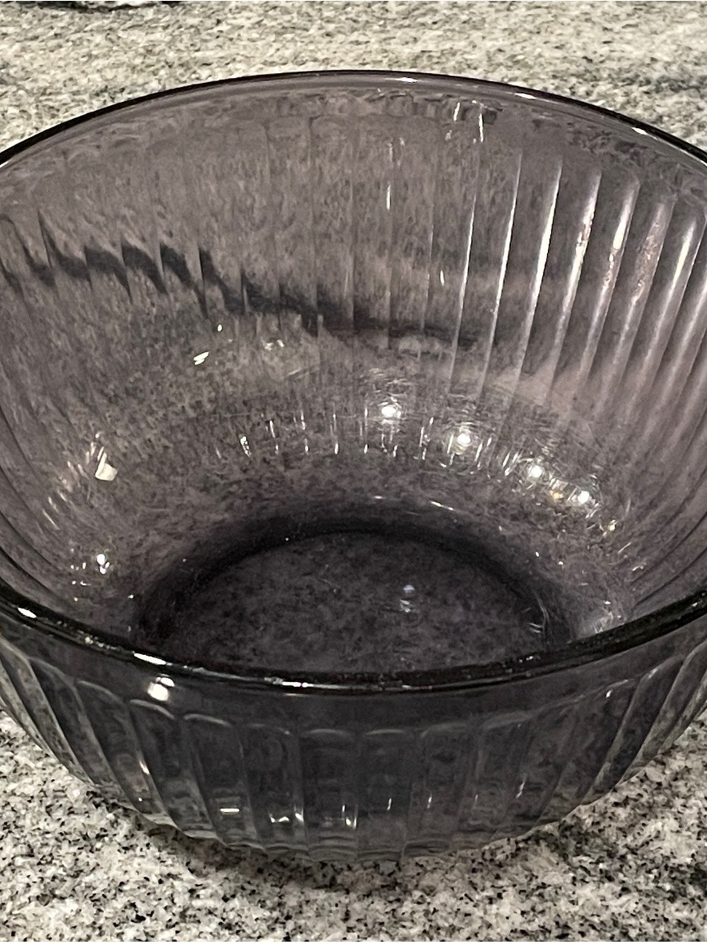 Vintage Pyrex Ribbed Amethyst Glass mixing bowl 7403-s 10 Cups